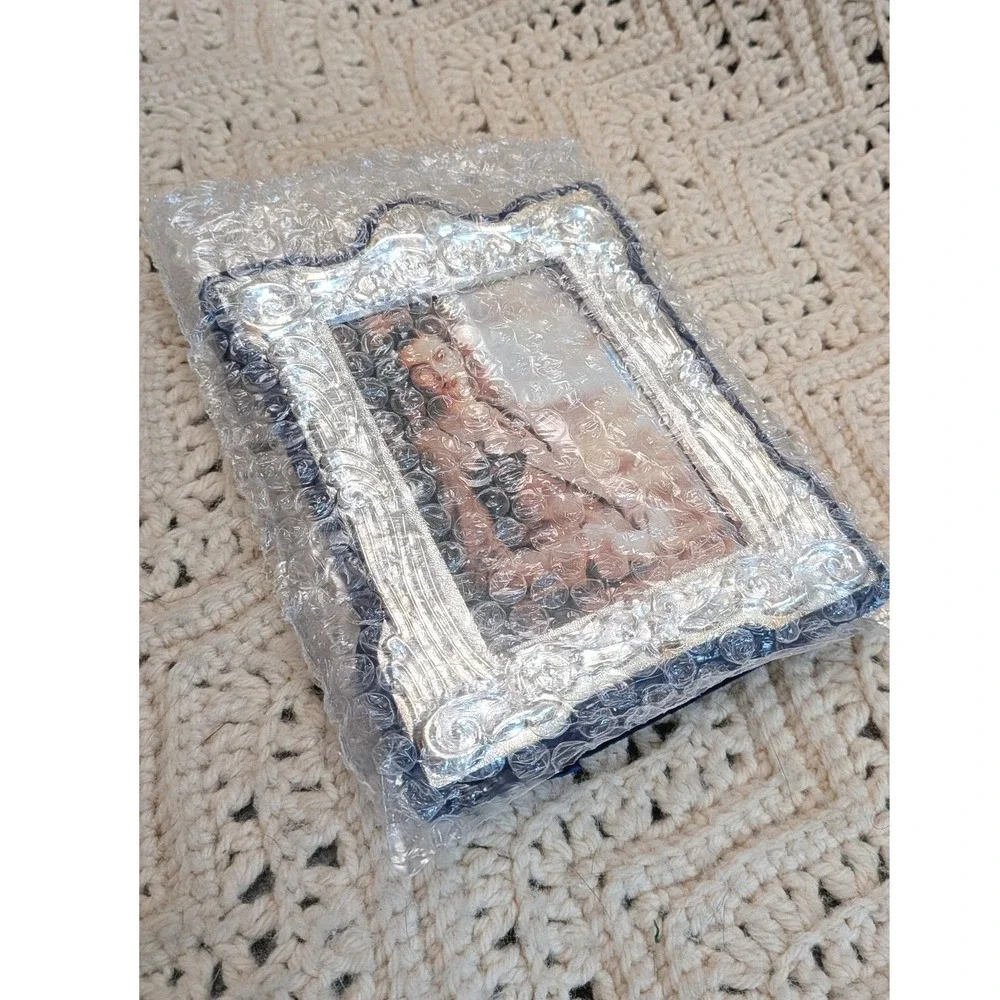 International Silver Co Silverplated Photo Frame 3.5x5 Ornate Victorian 99115335